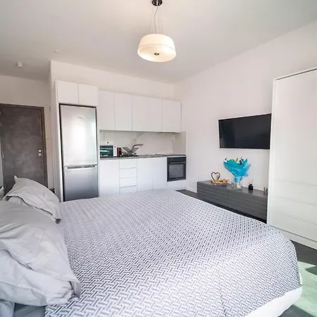 Belora Modern Studio, Sea View 100m To *