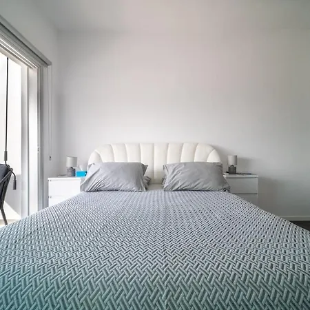 Belora Modern Studio, Sea View 100m To Апартаменты