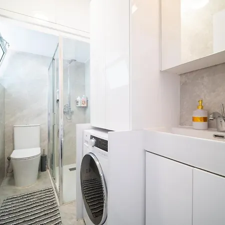 Belora Modern Studio, Sea View 100m To Apartamento Limassol